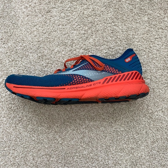 Men's Brooks Adrenaline GTS 22 - Size 11 - Picture 4 of 8